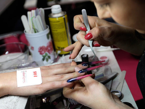 nail-olympics-bizarre-nail-art-5