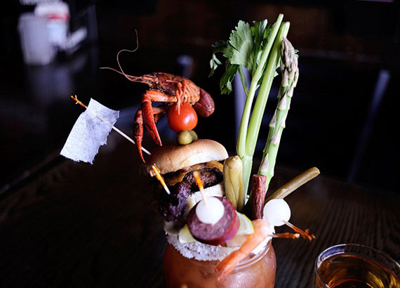 crawfish-burger-bloody-mary-2