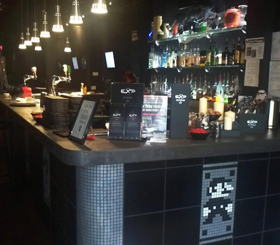 EXP-Gamer-Restaurant-Bar-2