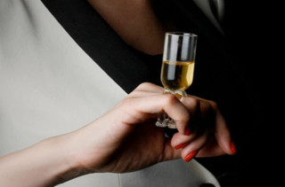 Drinking Glass On A Ring
