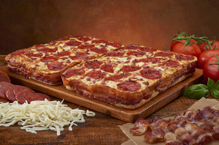 A Deep-Dish Pizza With A Crust Wrapped In 3.5 Feet Of Bacon